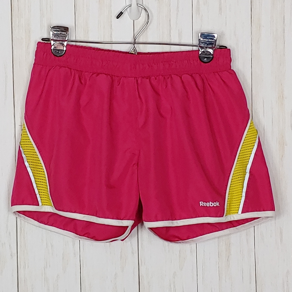 🌟 Reebok Running Shorts